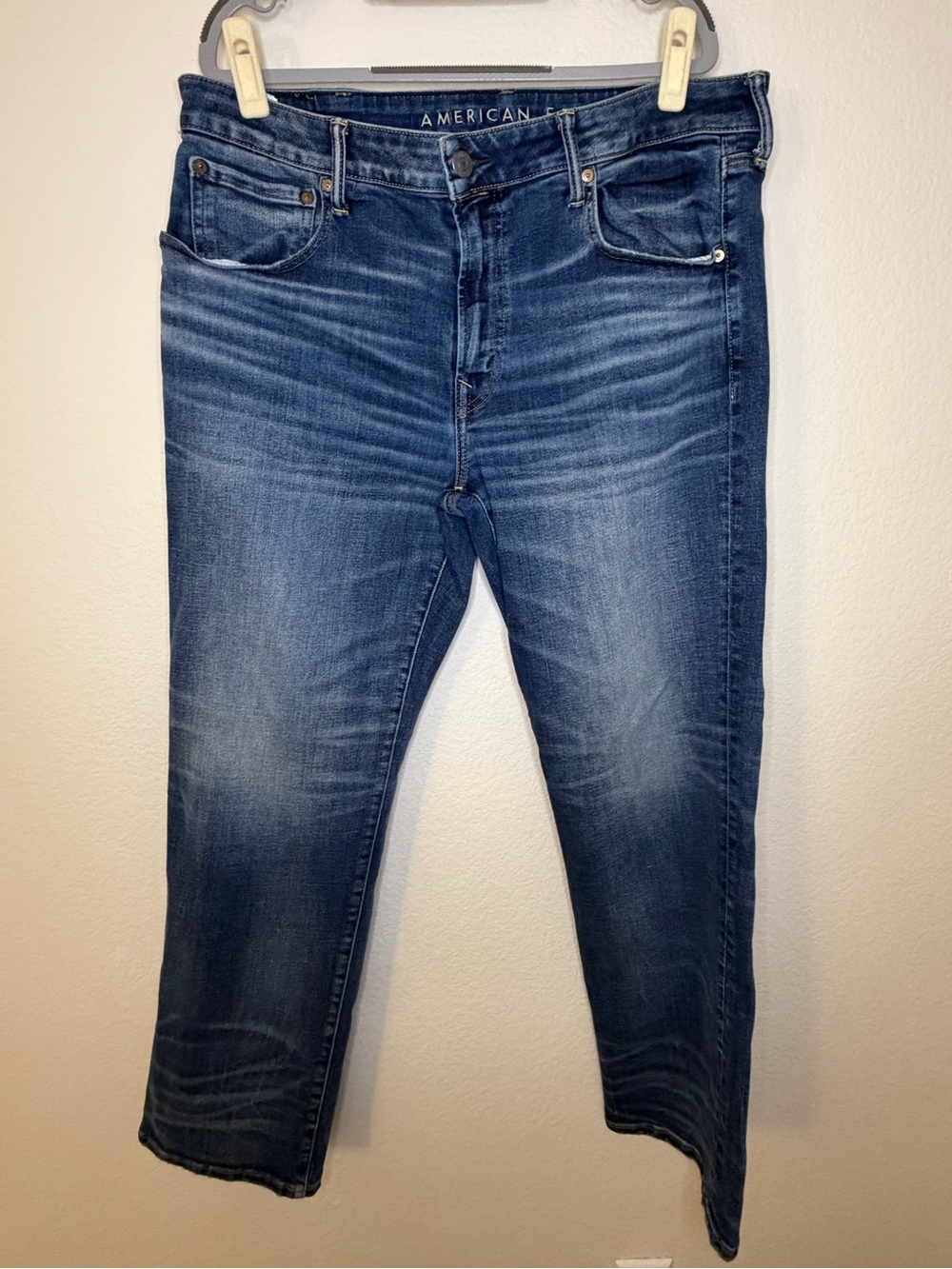 American Eagle Men’s 38x32 Medium Wash Stretch Jeans